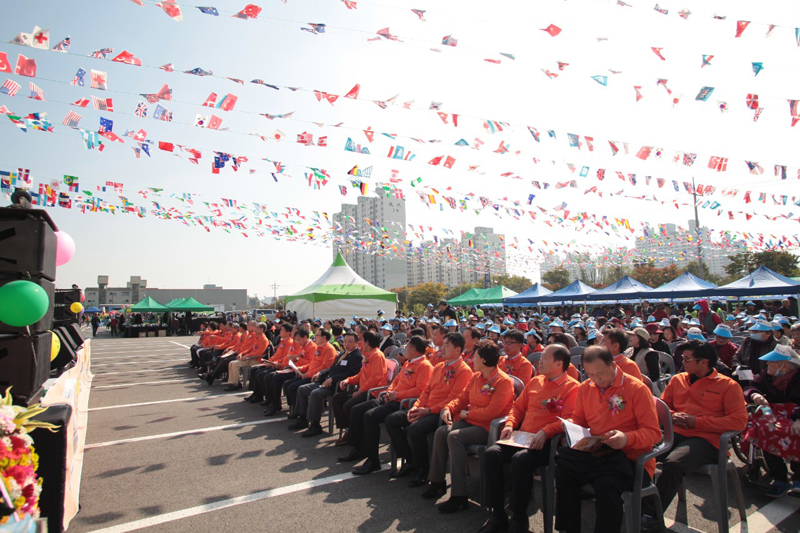 1004마을축제 현장
